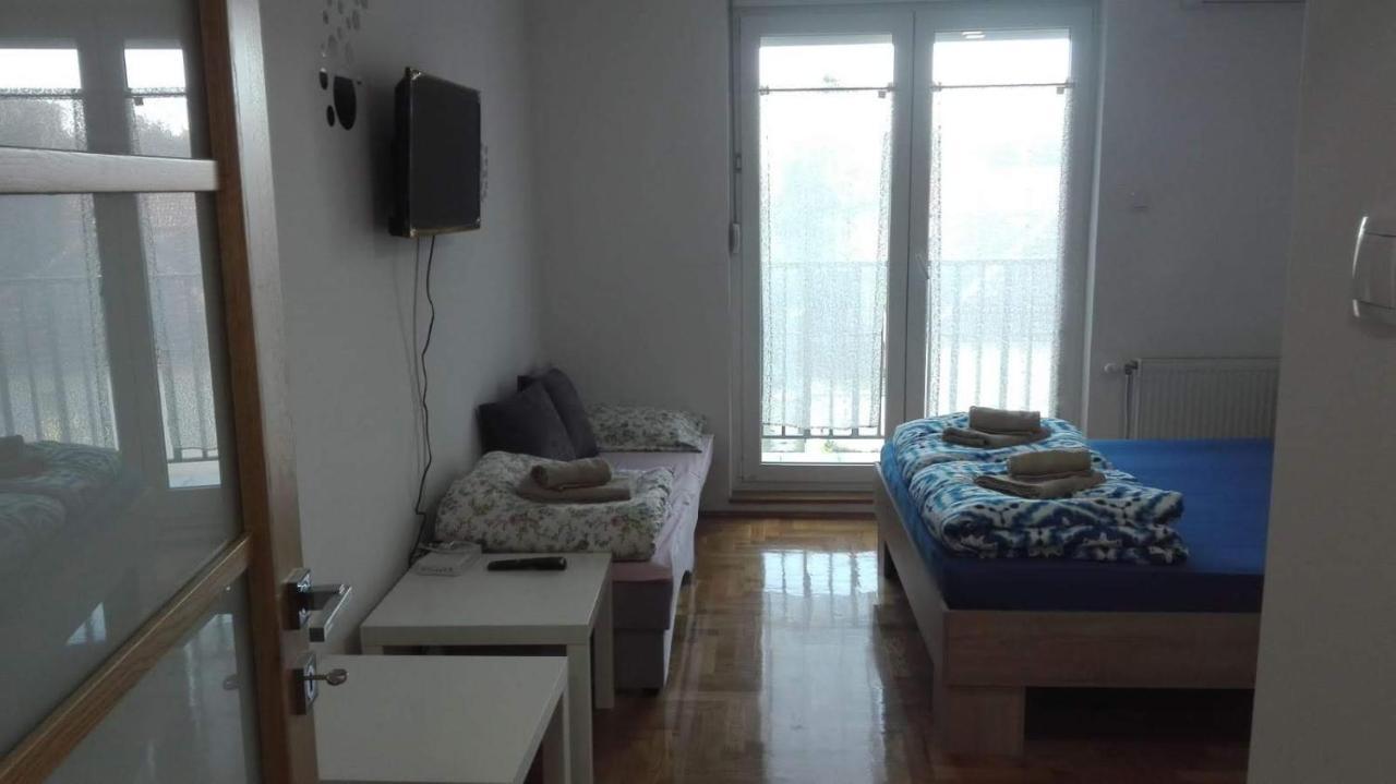 Appartamento Riva,Temerin Экстерьер фото